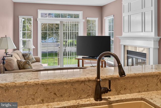 57 WILLIAMS DR, Fountainville, PA 18923