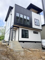 913 33rd Ave N # B, Nashville, TN 37209