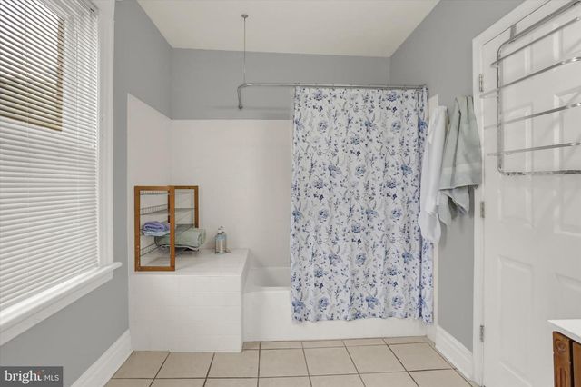 2412 N 2ND ST, Harrisburg, PA 17110