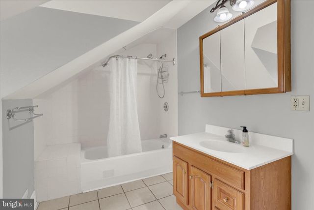 2412 N 2ND ST, Harrisburg, PA 17110