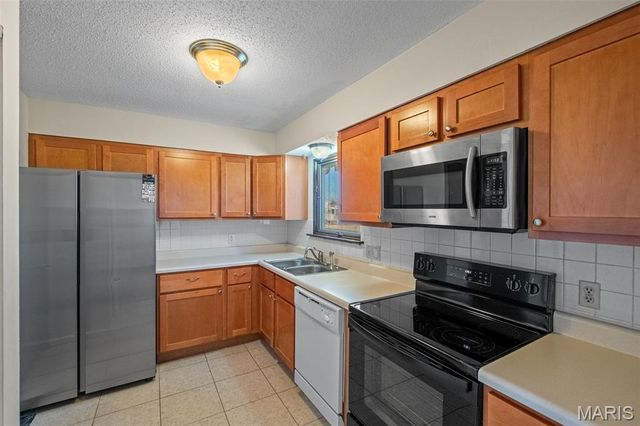 3626 Blecha Road, Imperial, MO 63052