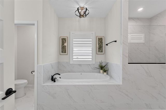 5391 CLUBHOUSE HILLS LANE, Lakeland, FL 33812