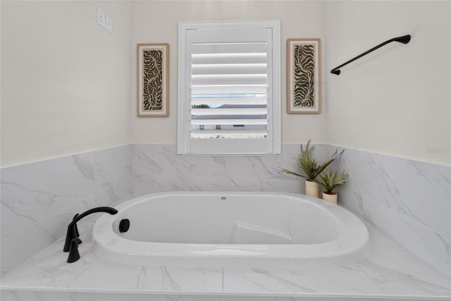 5391 CLUBHOUSE HILLS LANE, Lakeland, FL 33812