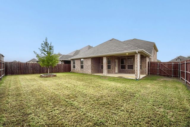 3801 Heather Meadows Drive, Fort Worth, TX 76244