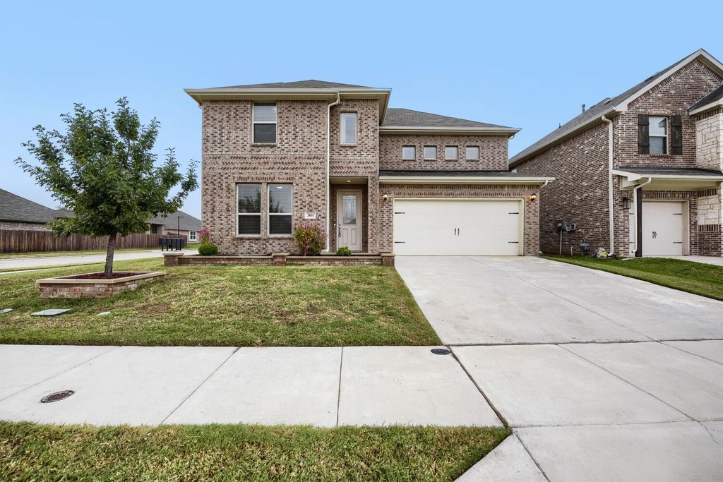 3801 Heather Meadows Drive, Fort Worth, TX 76244