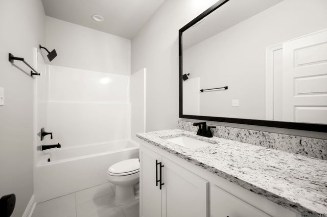 36259 Belle Parc Ave, Geismar, LA 70734