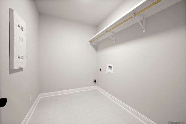 36259 Belle Parc Ave, Geismar, LA 70734