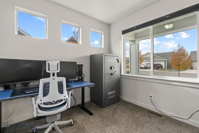 310 Rugged Creek Avenue, Belgrade, MT 59714