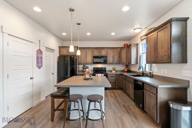 310 Rugged Creek Avenue, Belgrade, MT 59714