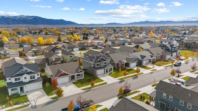 310 Rugged Creek Avenue, Belgrade, MT 59714