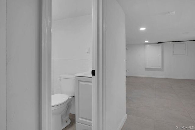 173-62 103rd Road, Jamaica, NY 11433