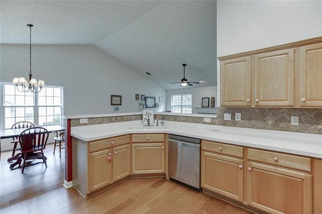 2712 Bogan Creek Drive, Buford, GA 30519