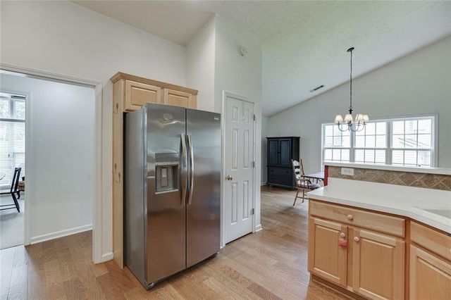 2712 Bogan Creek Drive, Buford, GA 30519
