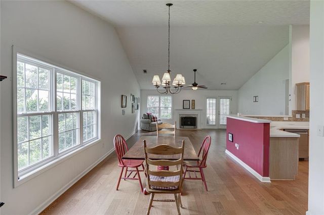 2712 Bogan Creek Drive, Buford, GA 30519