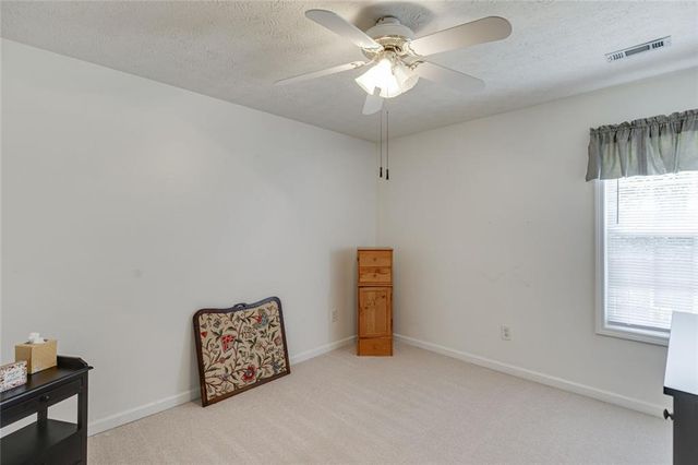 2712 Bogan Creek Drive, Buford, GA 30519