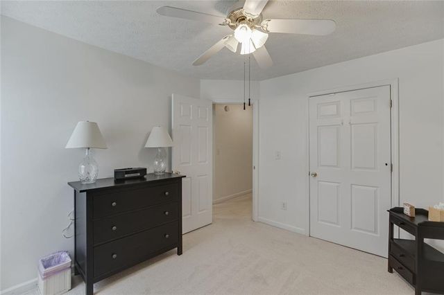 2712 Bogan Creek Drive, Buford, GA 30519