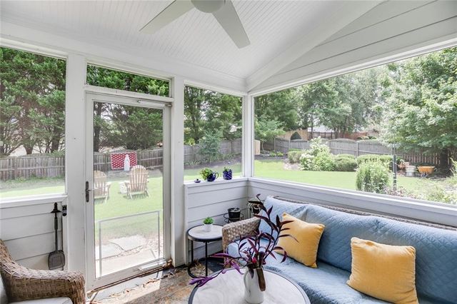 2712 Bogan Creek Drive, Buford, GA 30519