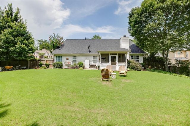 2712 Bogan Creek Drive, Buford, GA 30519