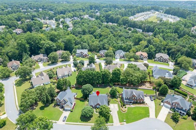 2712 Bogan Creek Drive, Buford, GA 30519
