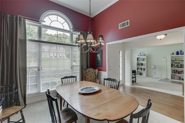 2712 Bogan Creek Drive, Buford, GA 30519