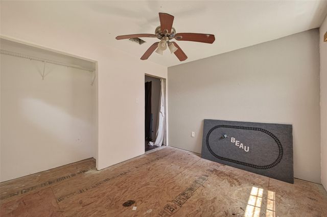 25080 Lakeshore Drive, Splendora, TX 77372