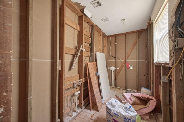25080 Lakeshore Drive, Splendora, TX 77372