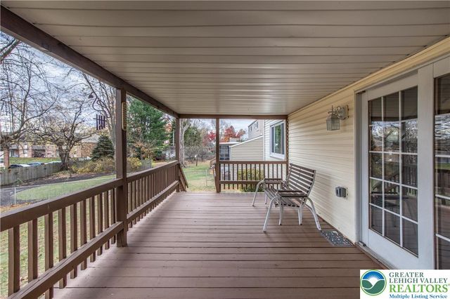 2126 Herbert Drive, Bethlehem City, PA 18018