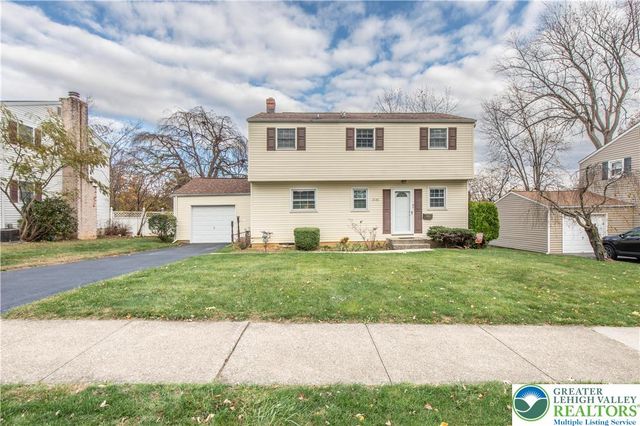 2126 Herbert Drive, Bethlehem City, PA 18018