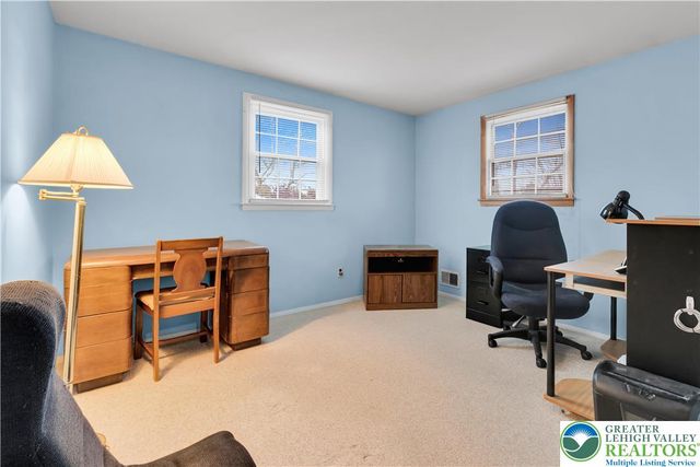 2126 Herbert Drive, Bethlehem City, PA 18018