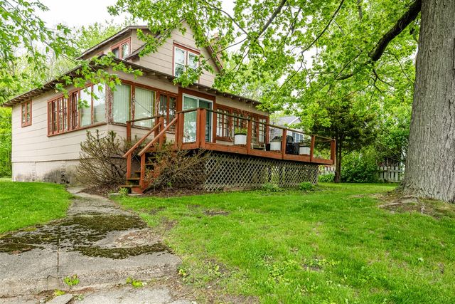 5615 Benson Terrace, Coloma, MI 49038
