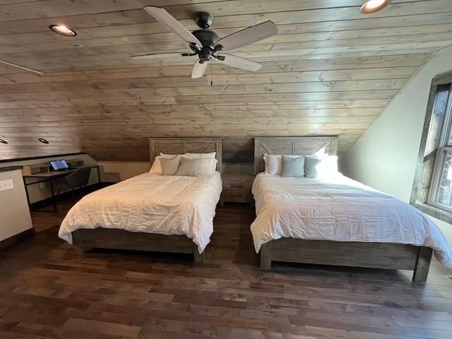 331 Vineyard Creek Way, Murphy, NC 28906