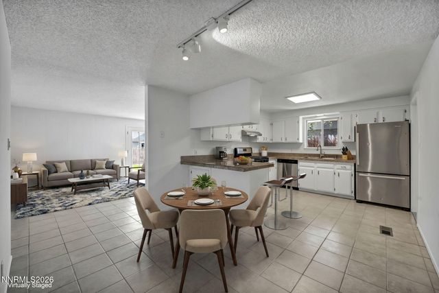 905 W Long Street, Carson City, NV 89703