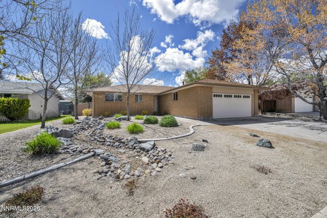 905 W Long Street, Carson City, NV 89703