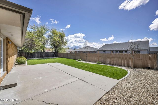 905 W Long Street, Carson City, NV 89703