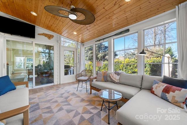 19943 Catamaran Court, Cornelius, NC 28031