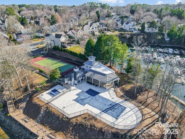 19943 Catamaran Court, Cornelius, NC 28031