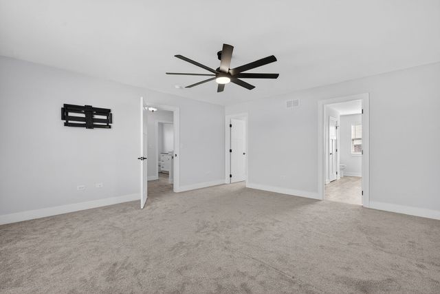 24428 S St Paul Avenue, Channahon, IL 60410