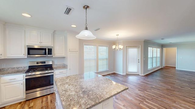 523 Ridgeland, Dothan, AL 36301