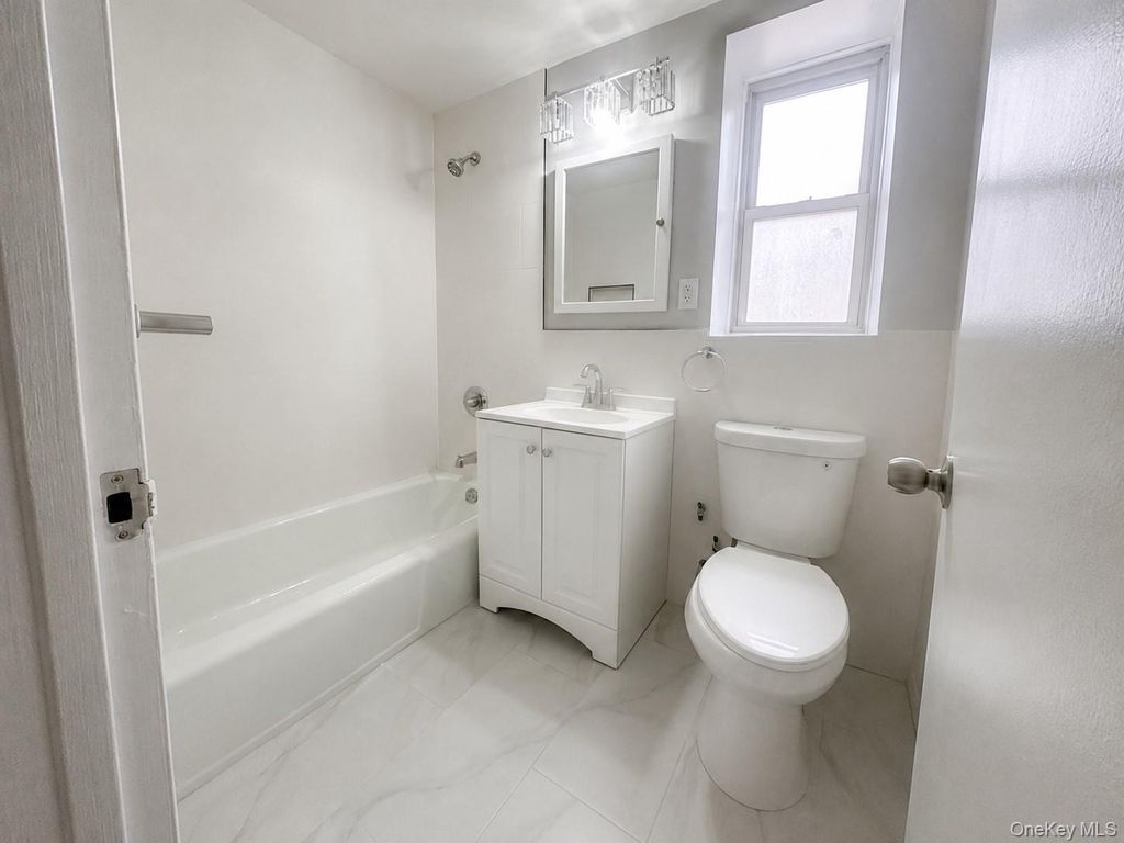 101 Highland Avenue 3P, Yonkers, NY 10705 — photo 5