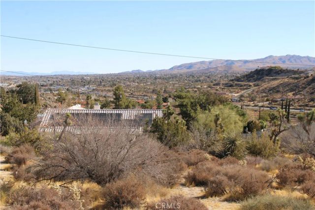 68 Ventura, Yucca Valley, CA 92284