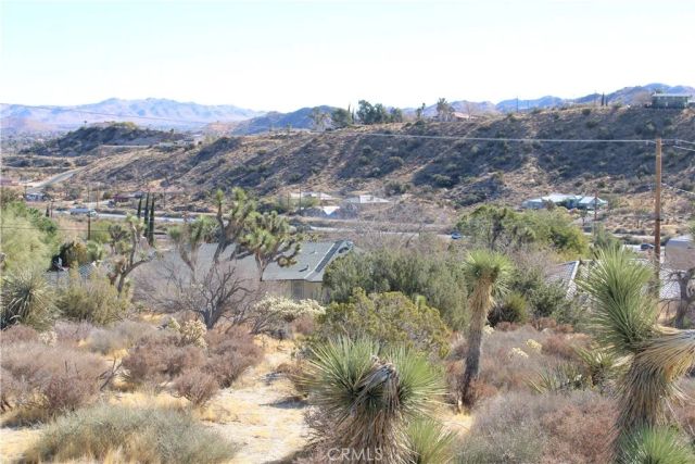 68 Ventura, Yucca Valley, CA 92284