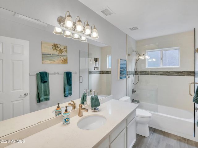 14815 S 13TH Place, Phoenix, AZ 85048