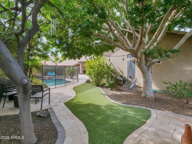 14815 S 13TH Place, Phoenix, AZ 85048