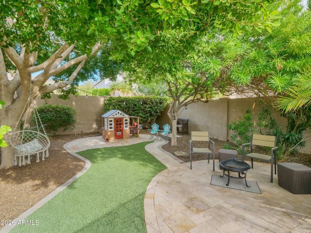 14815 S 13TH Place, Phoenix, AZ 85048