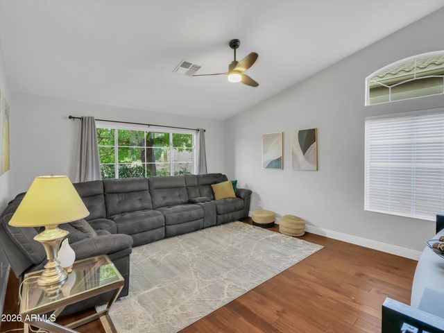 14815 S 13TH Place, Phoenix, AZ 85048