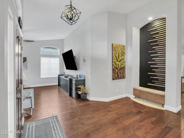 14815 S 13TH Place, Phoenix, AZ 85048