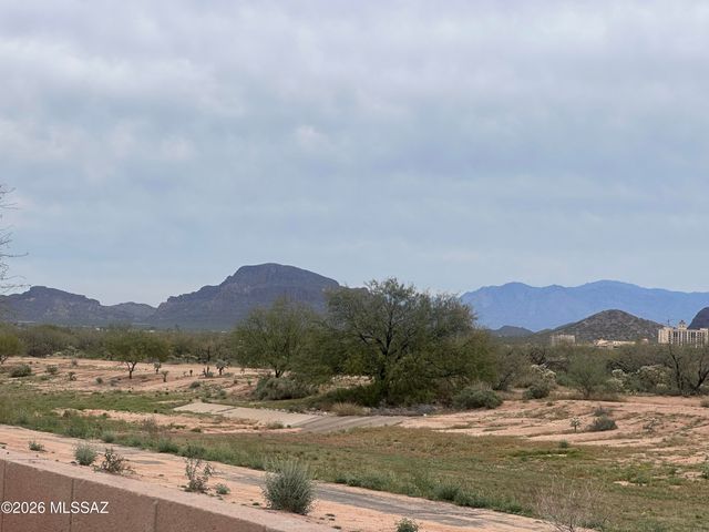 7501 S Woodbury Grove Drive, Tucson, AZ 85757