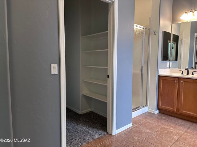 7501 S Woodbury Grove Drive, Tucson, AZ 85757