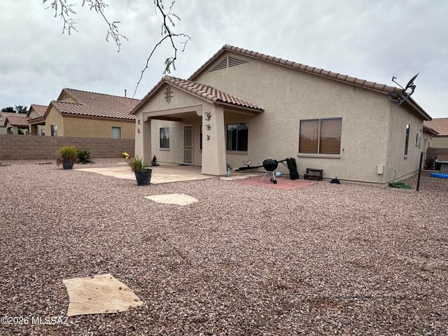 7501 S Woodbury Grove Drive, Tucson, AZ 85757