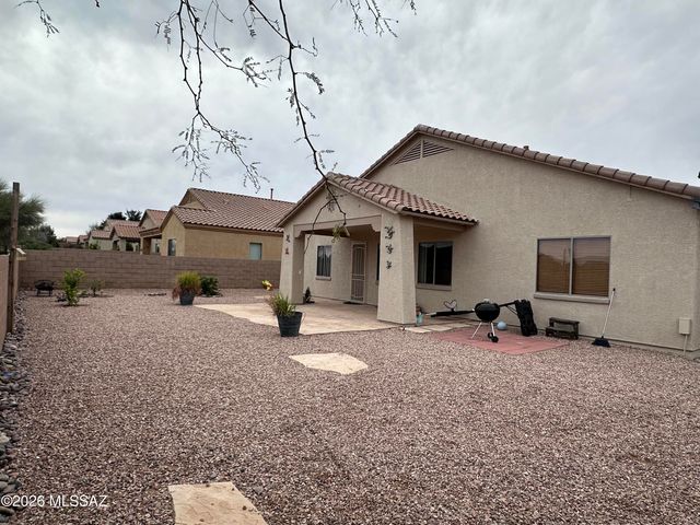 7501 S Woodbury Grove Drive, Tucson, AZ 85757